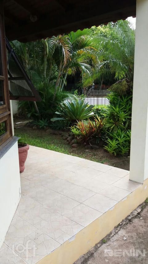 Image 2 - 275008